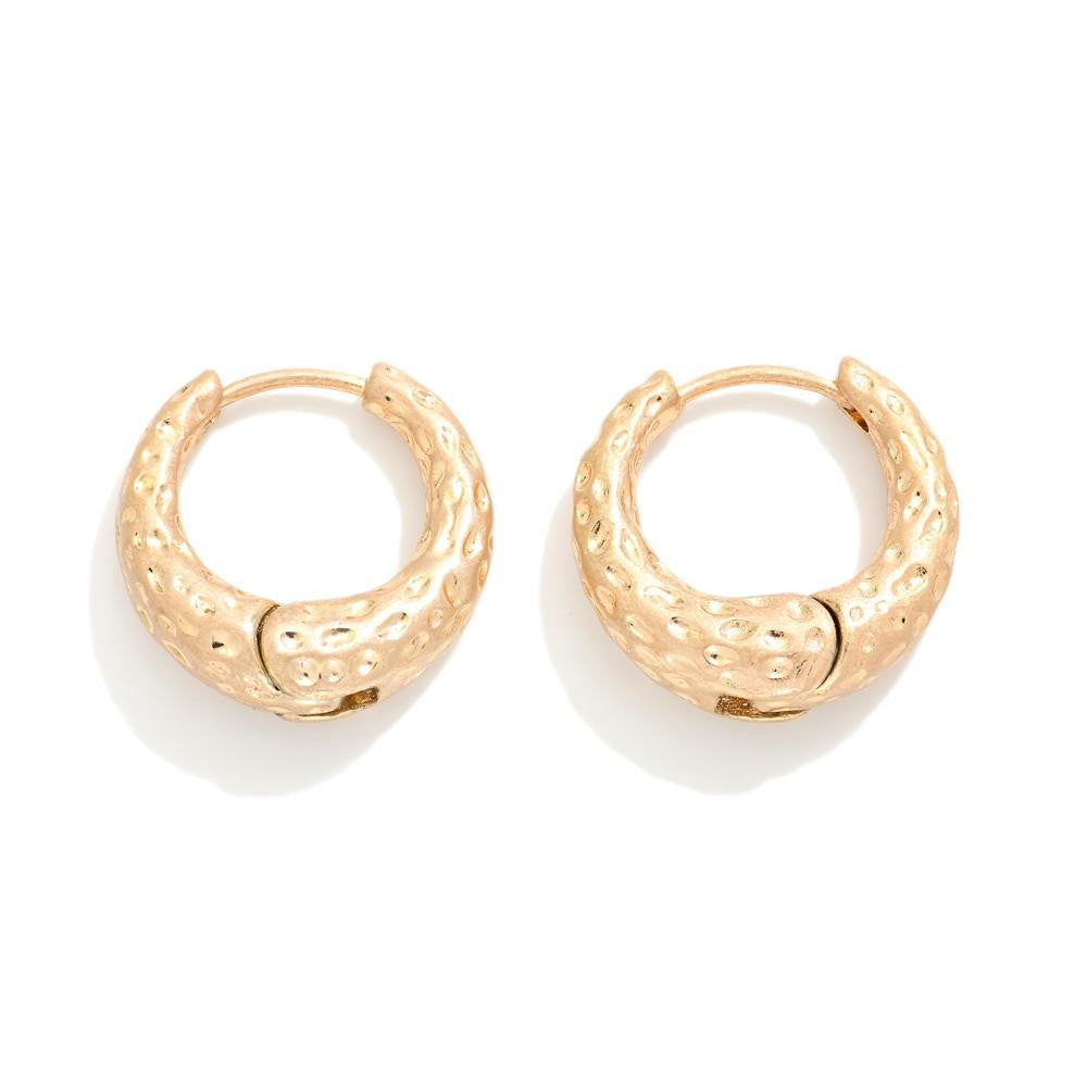 Textured Metal Tapered Huggie Hoop Earrings/ Gold