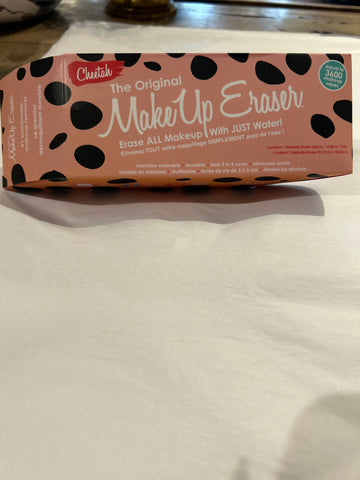 Make up eraser- cheetah