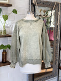 FRENCH TERRY ACID WASH PULLOVER -Light Olive